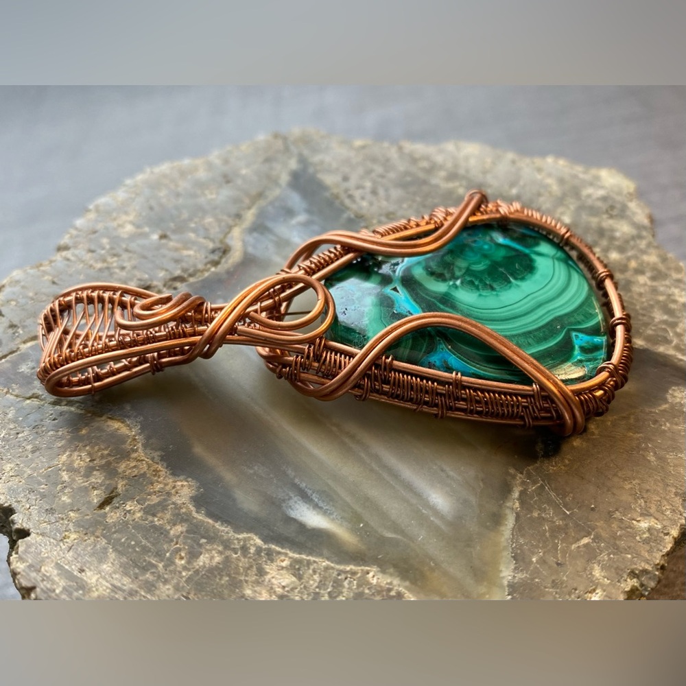 NWOT Genuine Malachite in Chrysocolla Gemstone, Copper Wire Wrap Pendant - Picture 2 of 16